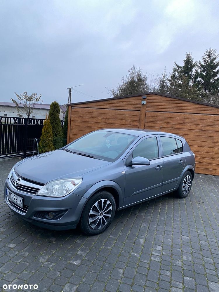 Opel Astra - 2