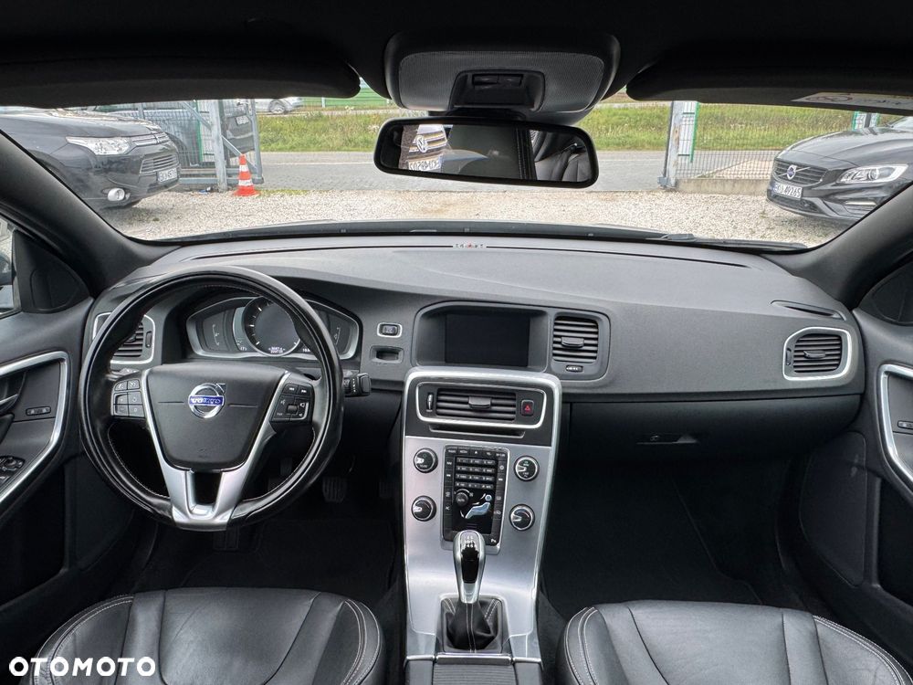 Volvo S60 D2 Kinetic - 24