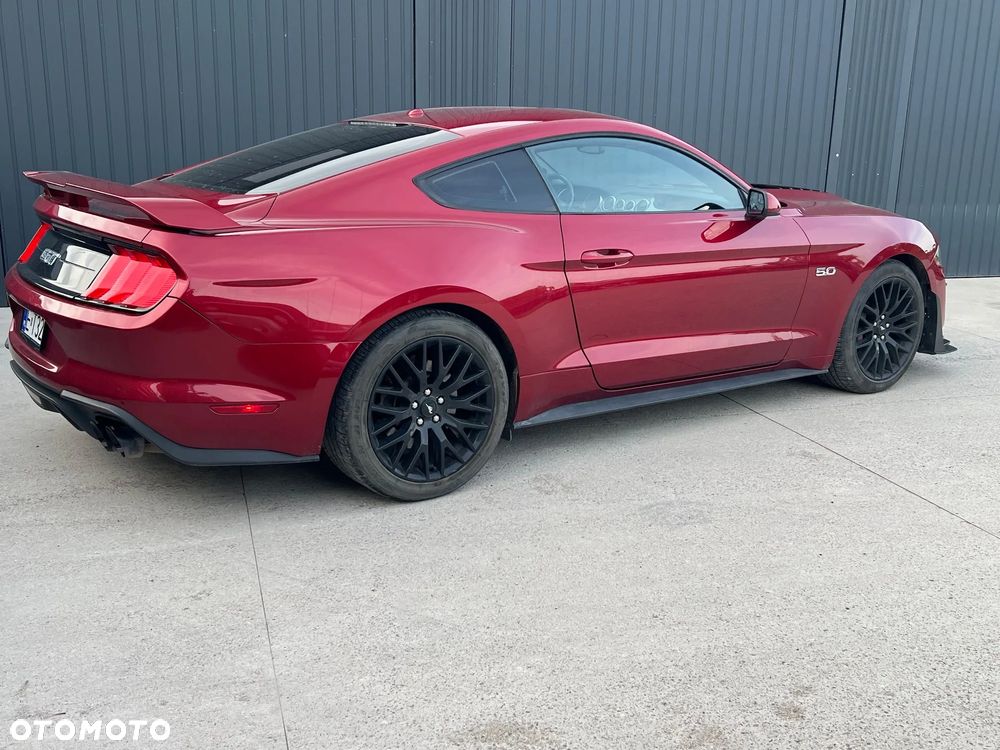 Ford Mustang - 12