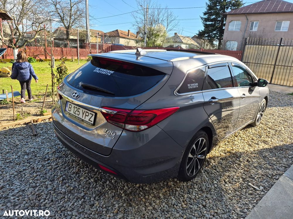 Hyundai i40 Kombi 1.7 CRDi DCT Premium - 6