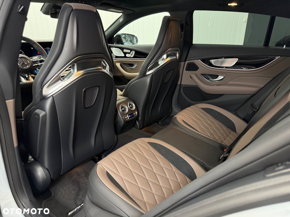 Mercedes-Benz AMG GT 43 4-Matic+ - 36