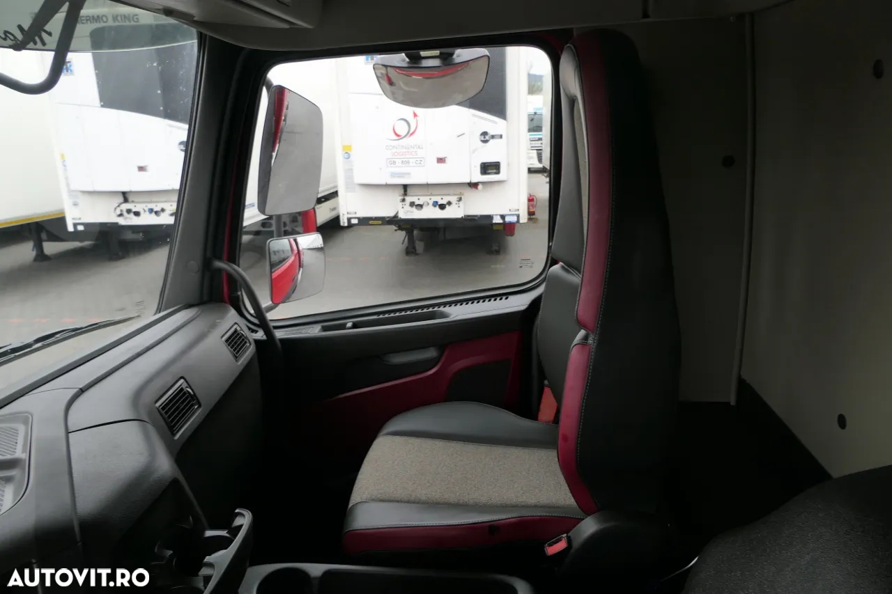 Volvo FMX 450 / 8x4 / 2 PAGINI. CAMION BASCULANTE / TRIDEM / AXIE DE DIRECȚIE LIFTARE / BORDMATIC / HYDROCLAP / 2016 - 30