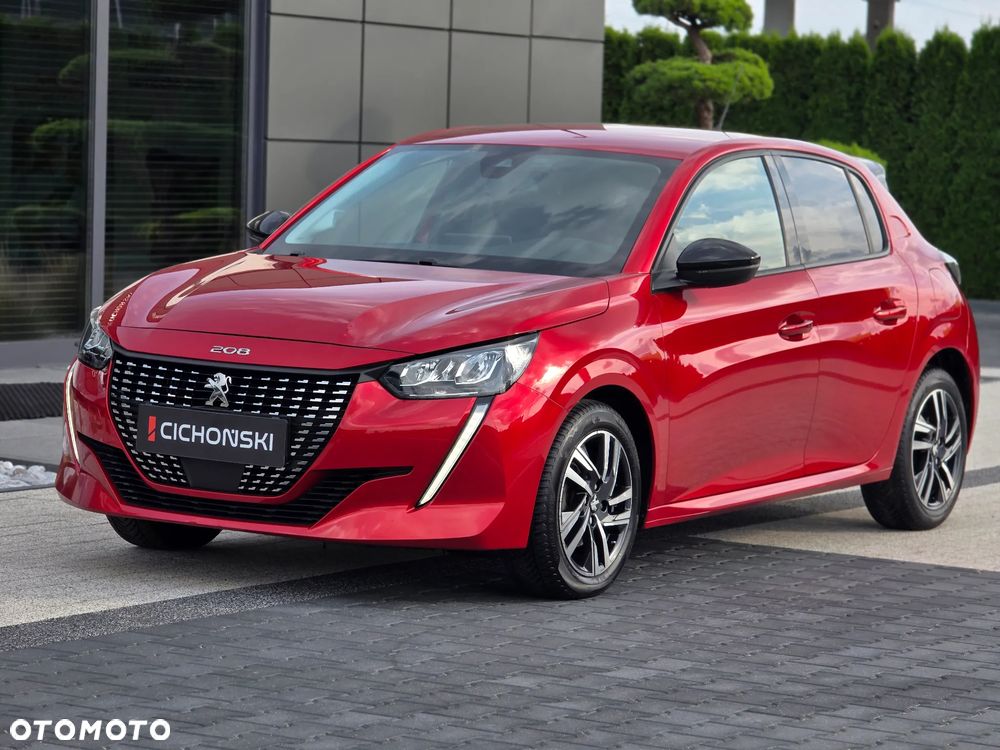 Peugeot 208 - 33