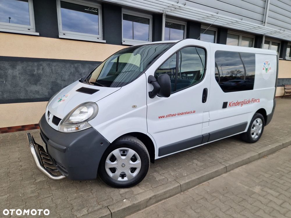 Renault TRAFIC - 38