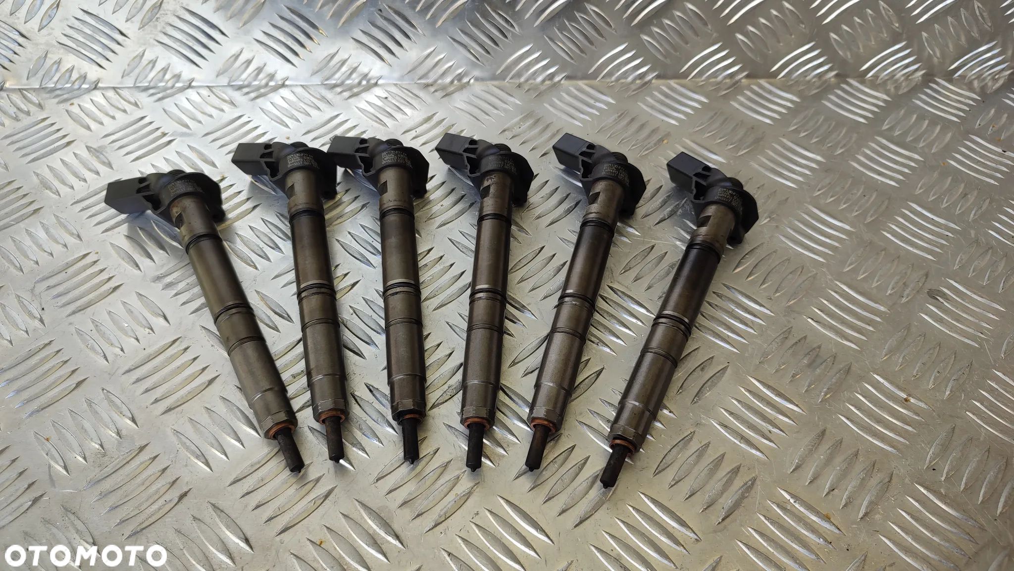 VW TOUAREG 7L Q7 03-15R WTRYSKI WTRYSKIWACZE 3.0 CRC WTRYSK 059130277CH 059130277 CH - 1