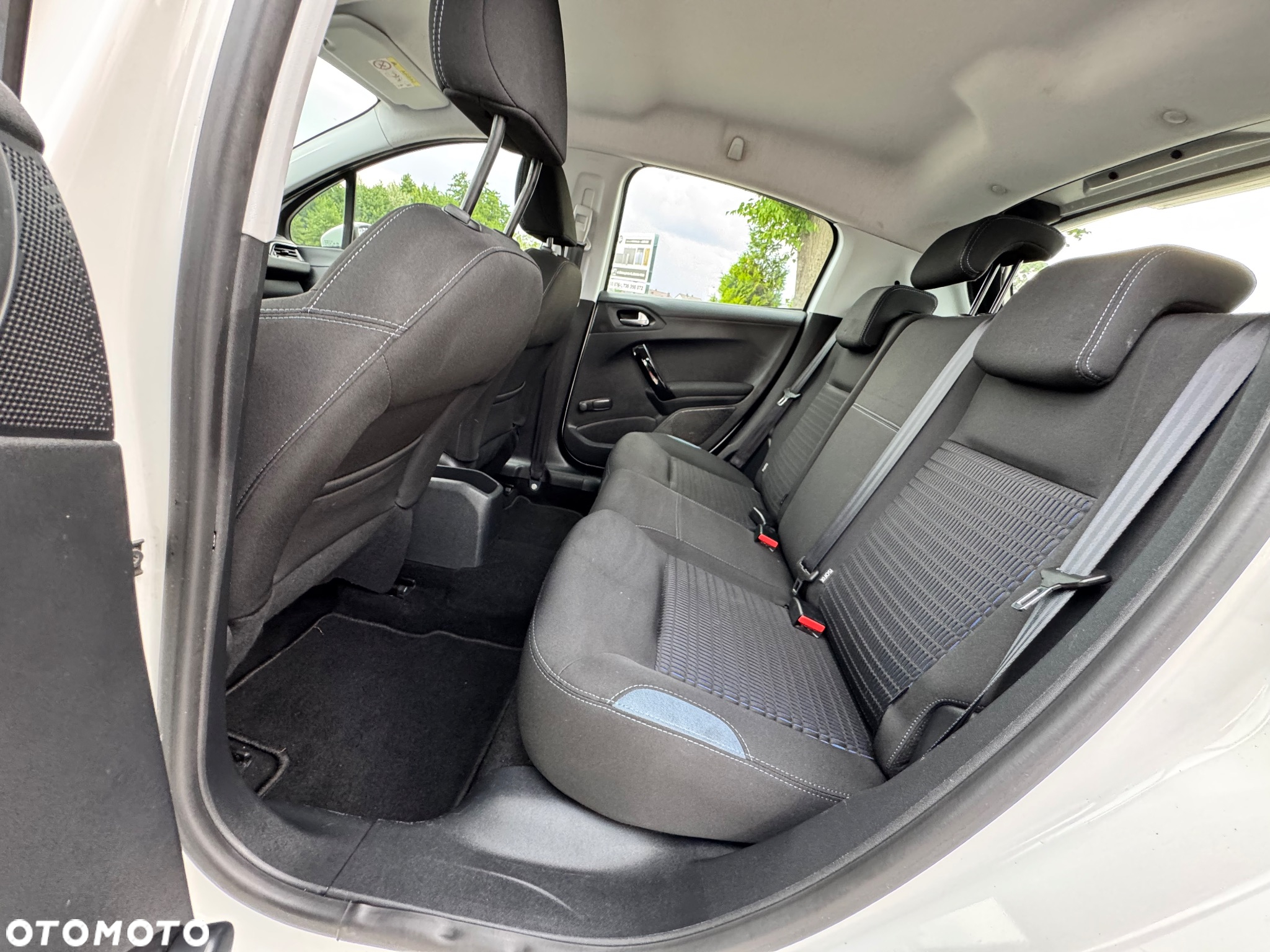 Peugeot 208 e-HDi FAP 92 Stop&Start Style - 23