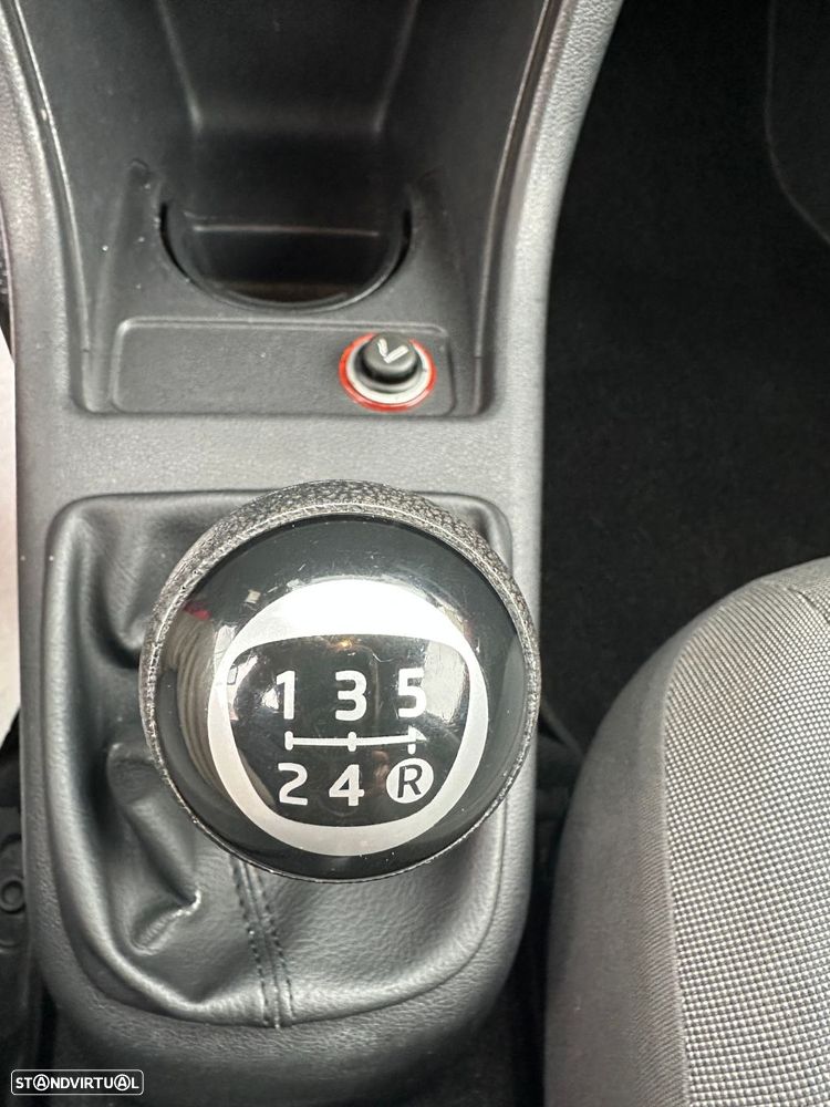 VW Up! 1.0 BlueMotion Move - 21