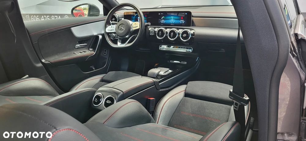 Mercedes-Benz CLA 180 d AMG Line 7G-DCT - 8