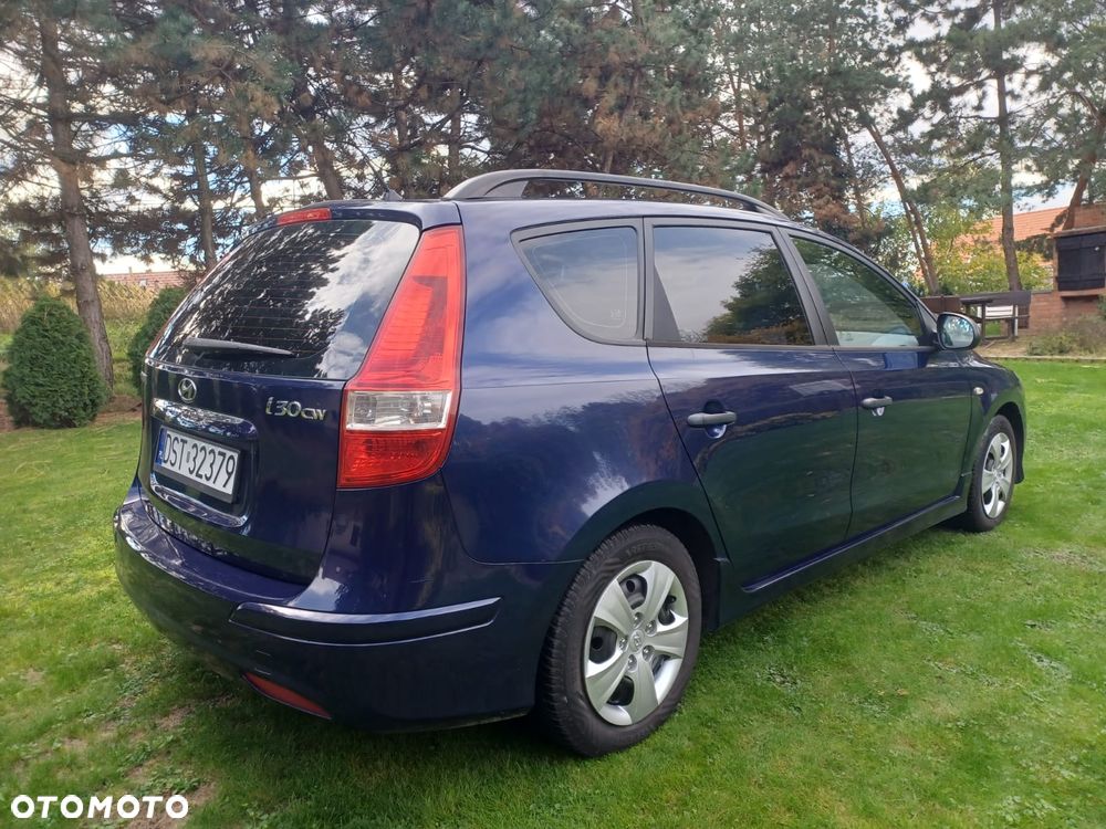 Hyundai I30 2010 photo 4