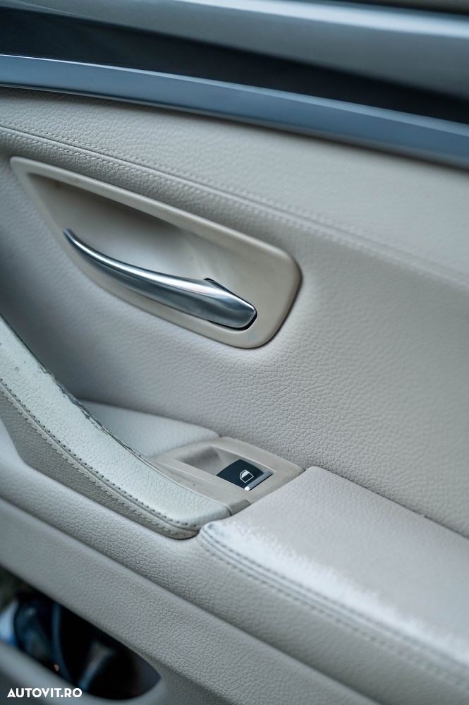 BMW Seria 5 520d - 7