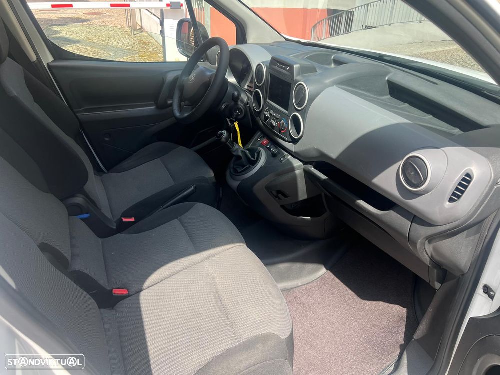 Peugeot 1.6 BlueHDI L2 Pro 3L Longa - 9