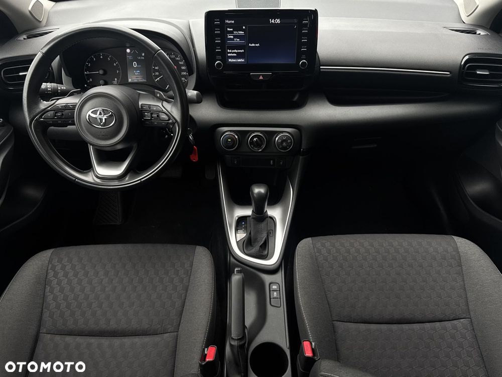 Toyota Yaris 1.5 Comfort CVT - 11