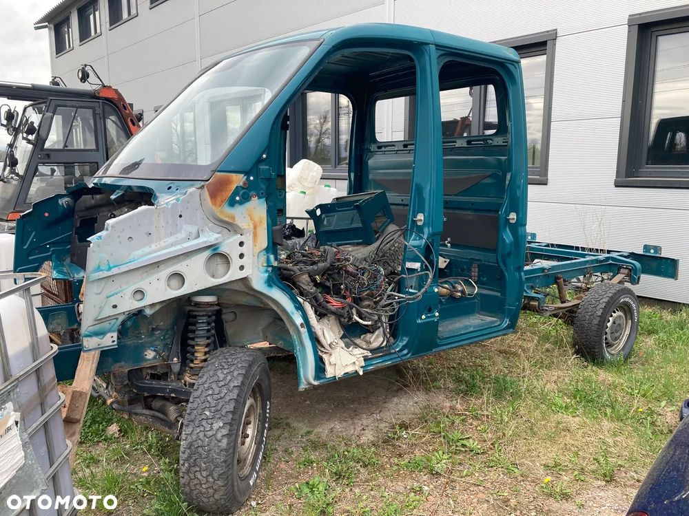 Volkswagen Crafter - 1