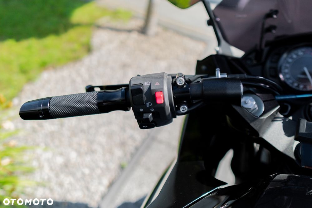 Kawasaki Ninja 1000 SX - 28