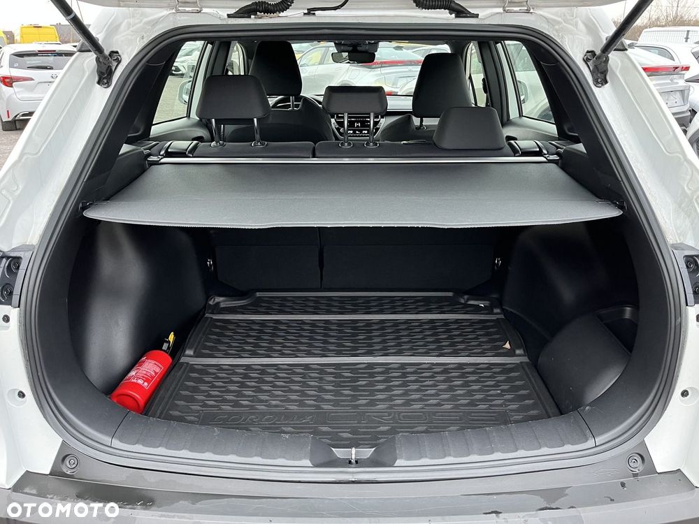 Toyota Corolla Cross 2.0 Hybrid Comfort - 28