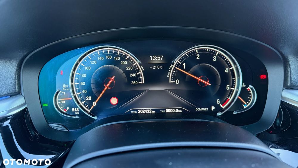 BMW Seria 5 530d - 32