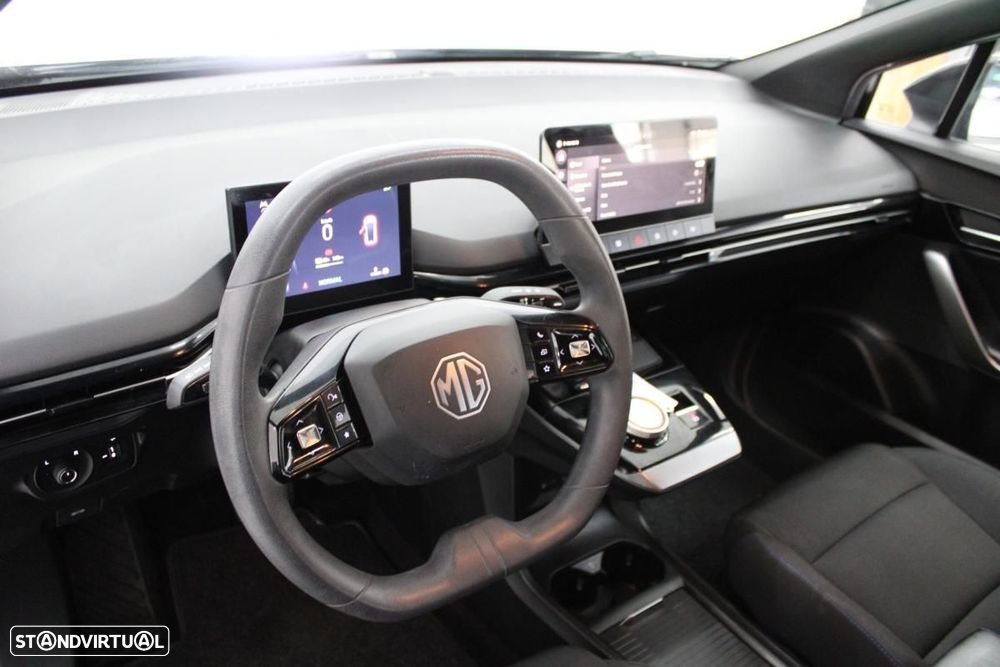 MG MG4 51 kWh Standard - 13