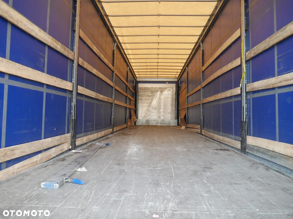 Schmitz Cargobull Trailer Curtainsider Sliding Roof Straight - 12