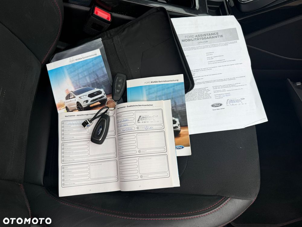 Ford Kuga - 34