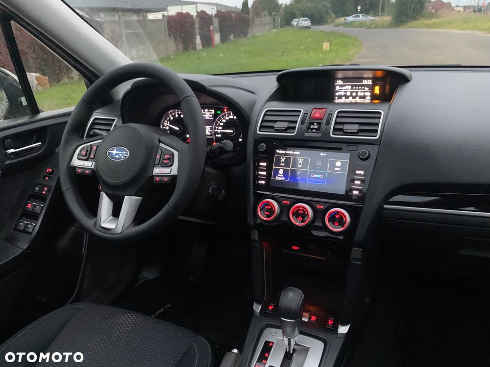 Subaru Forester 2.0i Platinum Lineartronic - 20