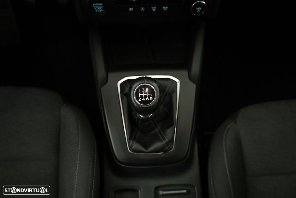 Ford Focus 1.0 EcoBoost MHEV Active - 13