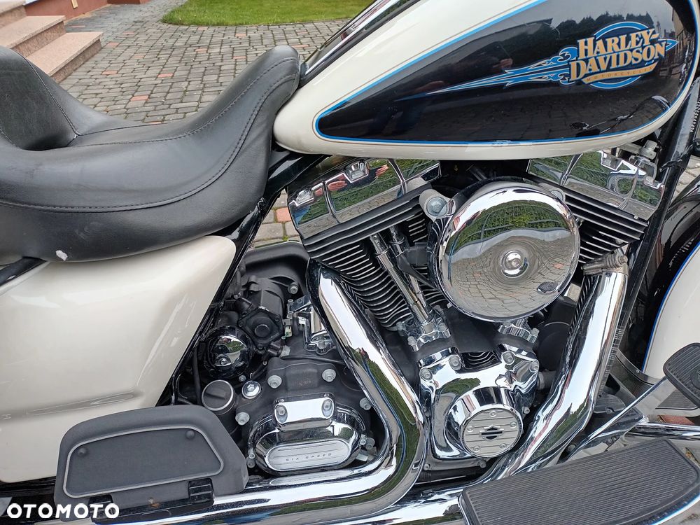 Harley-Davidson FLH Electra Glide - 3