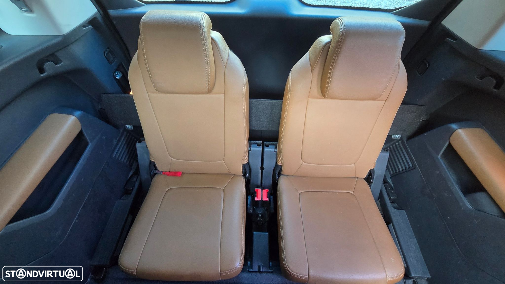Peugeot 5008 1.6 THP Sport - 37