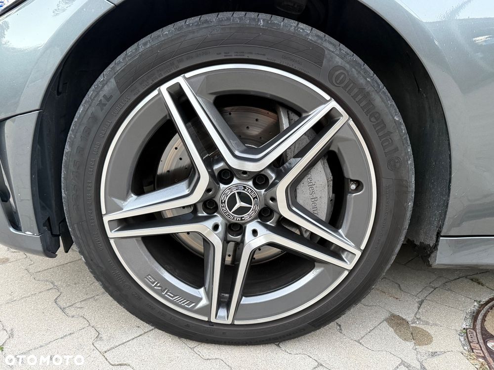 Mercedes-Benz Klasa C 300 d 4MATIC 9G-TRONIC - 17