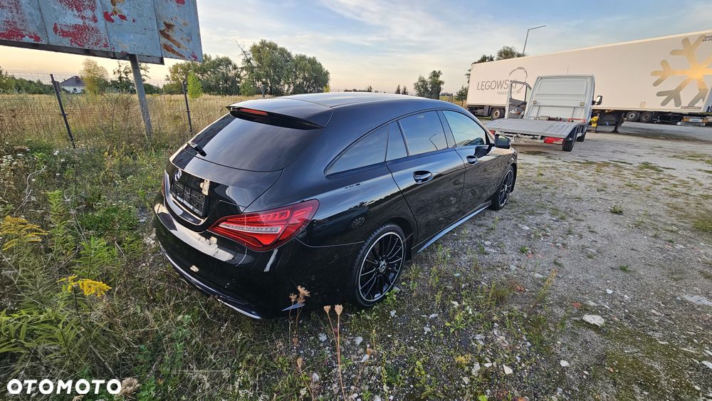 Mercedes-Benz CLA 200 d AMG Line - 5