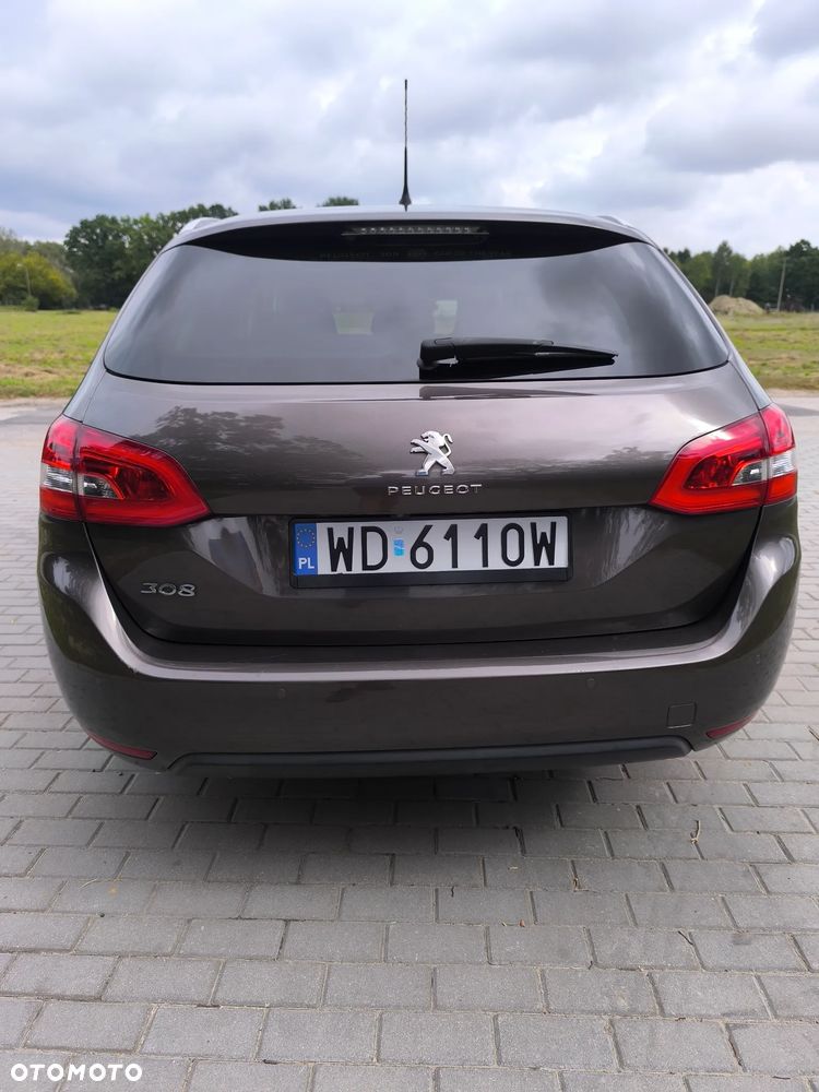 Peugeot 308 1.2 PureTech Style S&S - 6