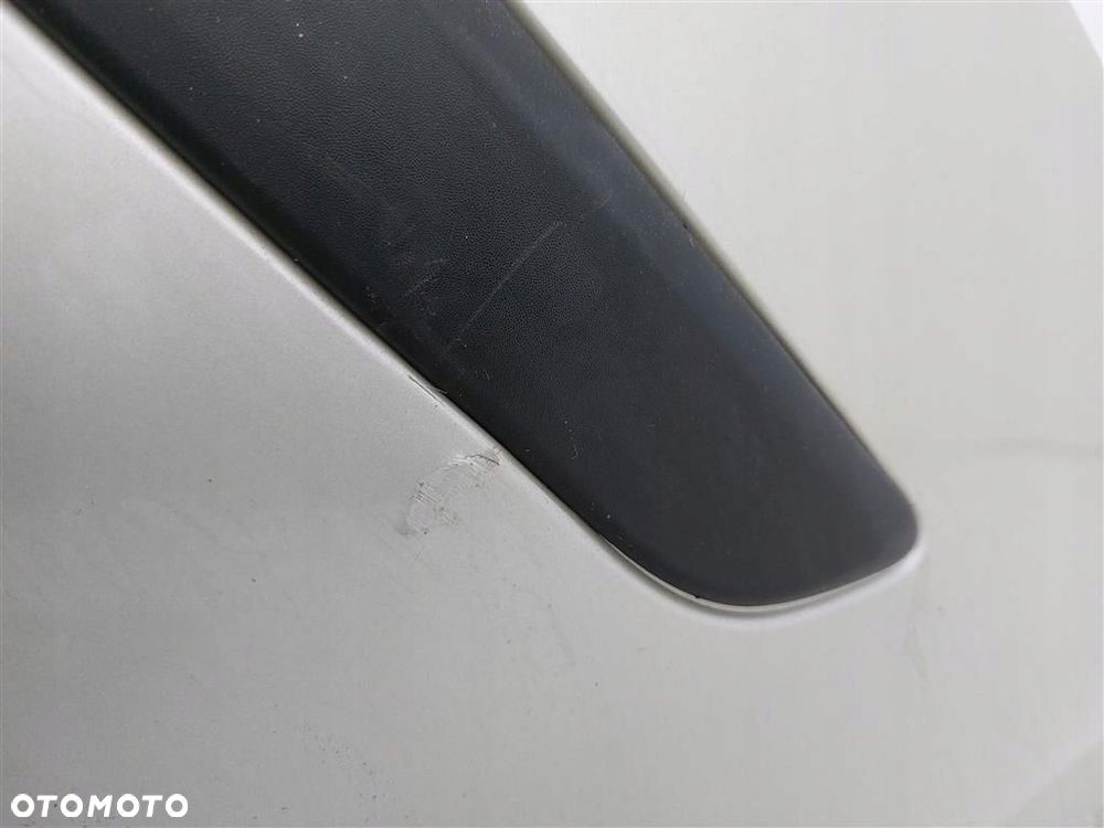 Zderzak przód przedni Renault Laguna II 2001-2005 PRZED LIFT - 6