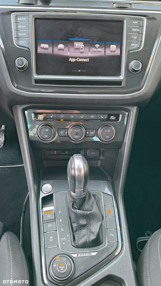Volkswagen Tiguan 2.0 TSI BMT 4Mot Highline DSG - 25