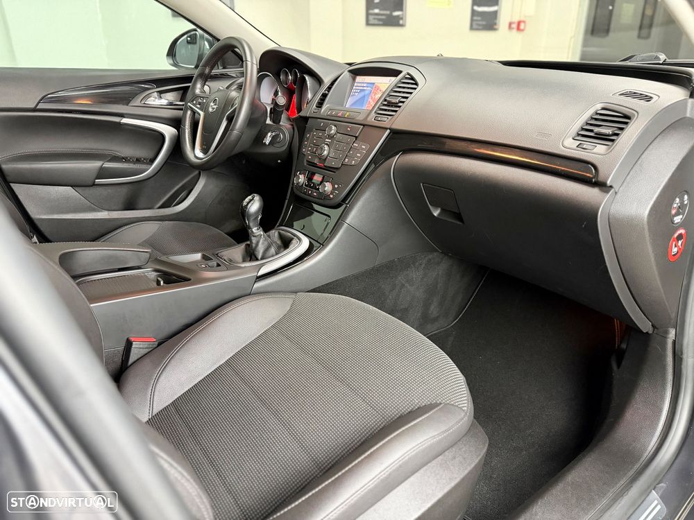 Opel Insignia 2.0 CDTI Cosmo ecoFLEX - 23