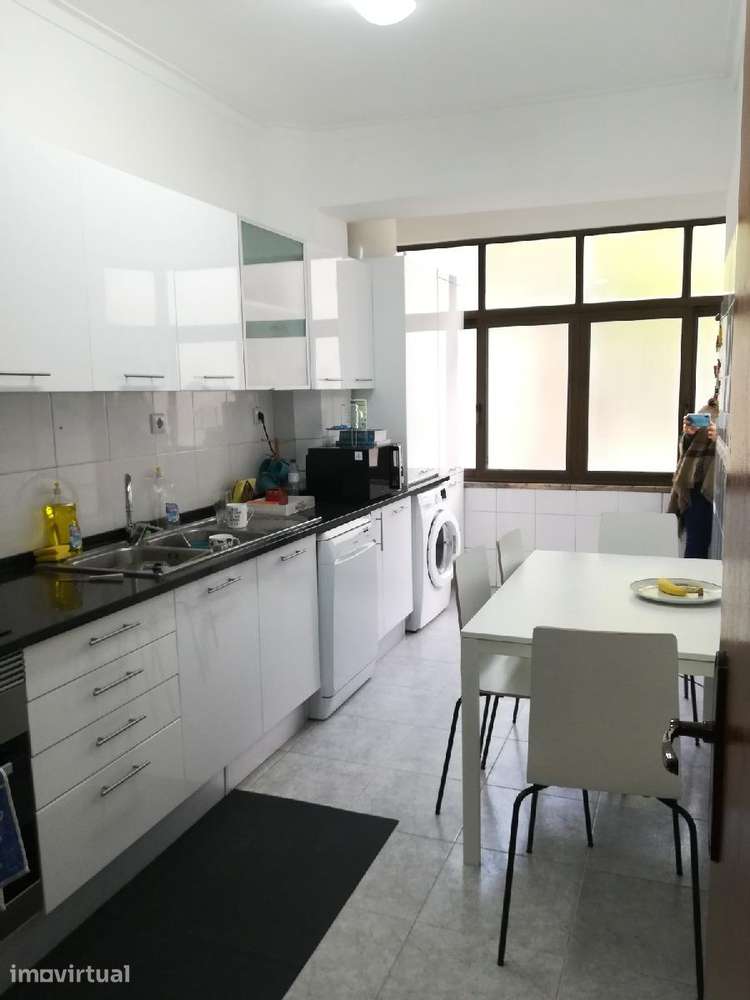Quarto Individual com WC Privativa para Arrendamento – Lumiar |... - Grande imagem: 4/6