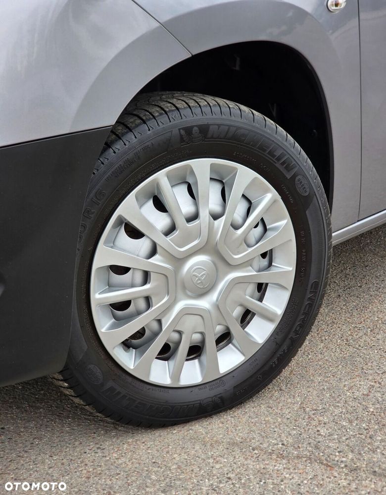 Toyota PROACE CITY - 10