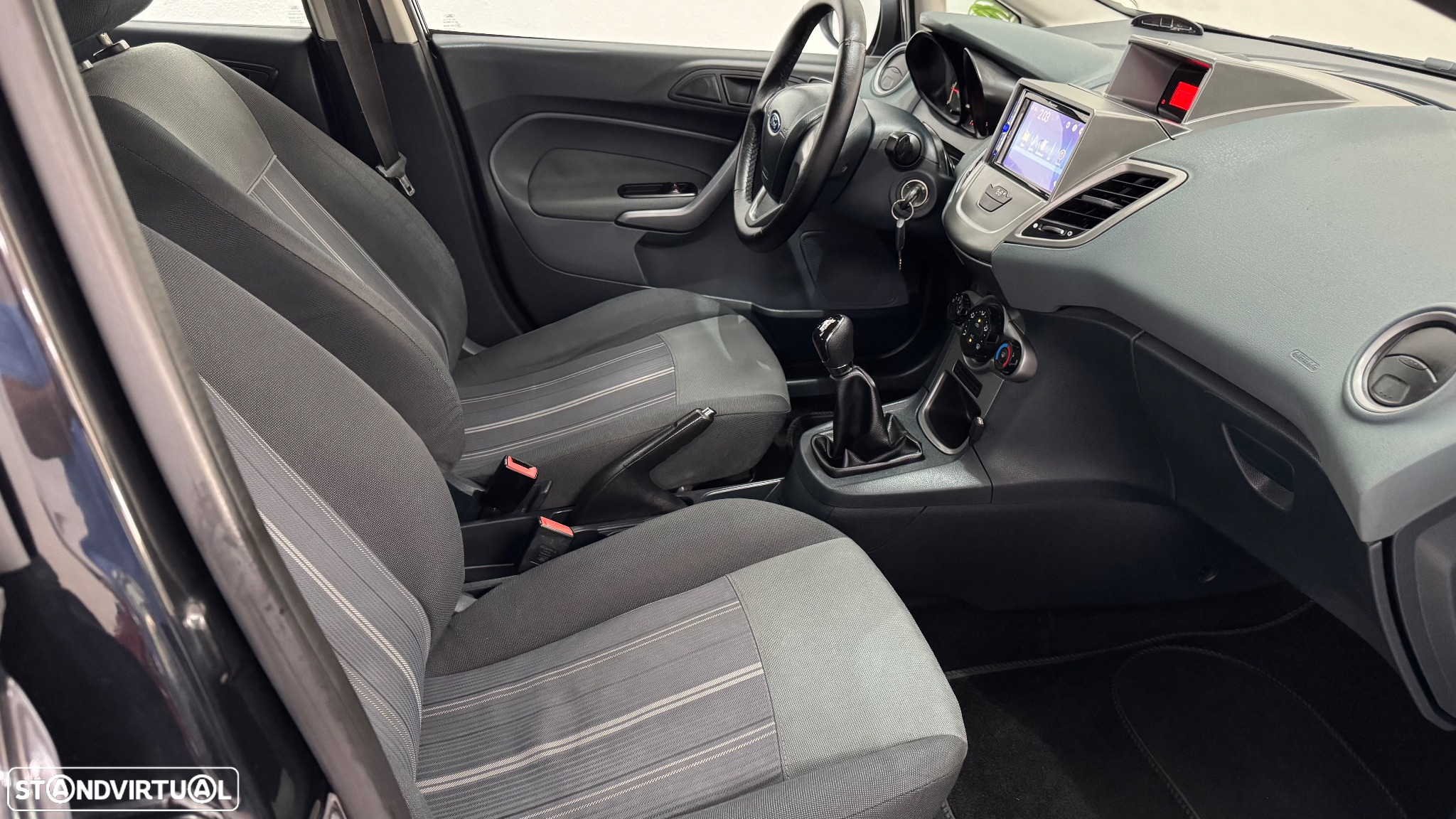 Ford Fiesta 1.25 Trend - 25