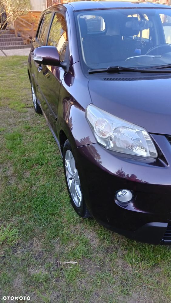 Toyota Urban Cruiser 1.4 D-4D Sol 4x4 - 3