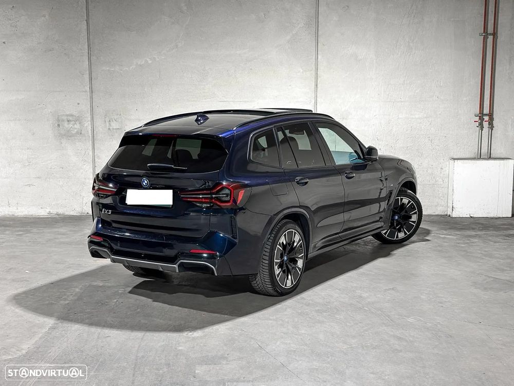 BMW iX3 M Sport Impressive - 17