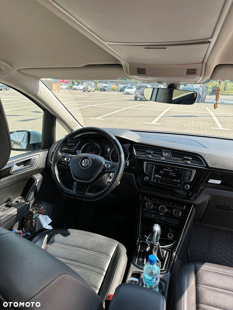 Volkswagen Touran 1.4 TSI BMT Highline DSG - 17