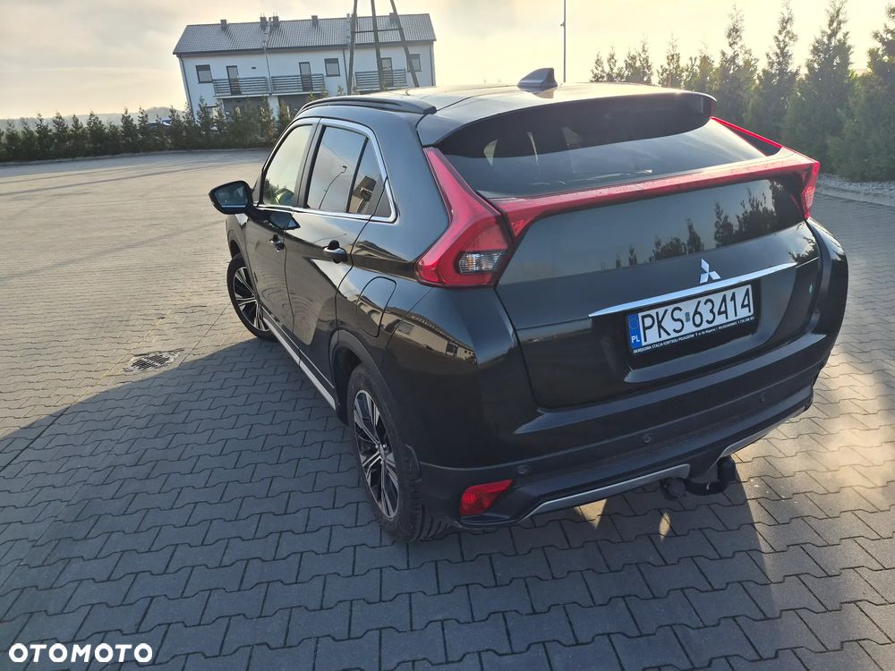 Mitsubishi Eclipse Cross 1.5 T-MIVEC CVT 4WD Spirit+ - 4