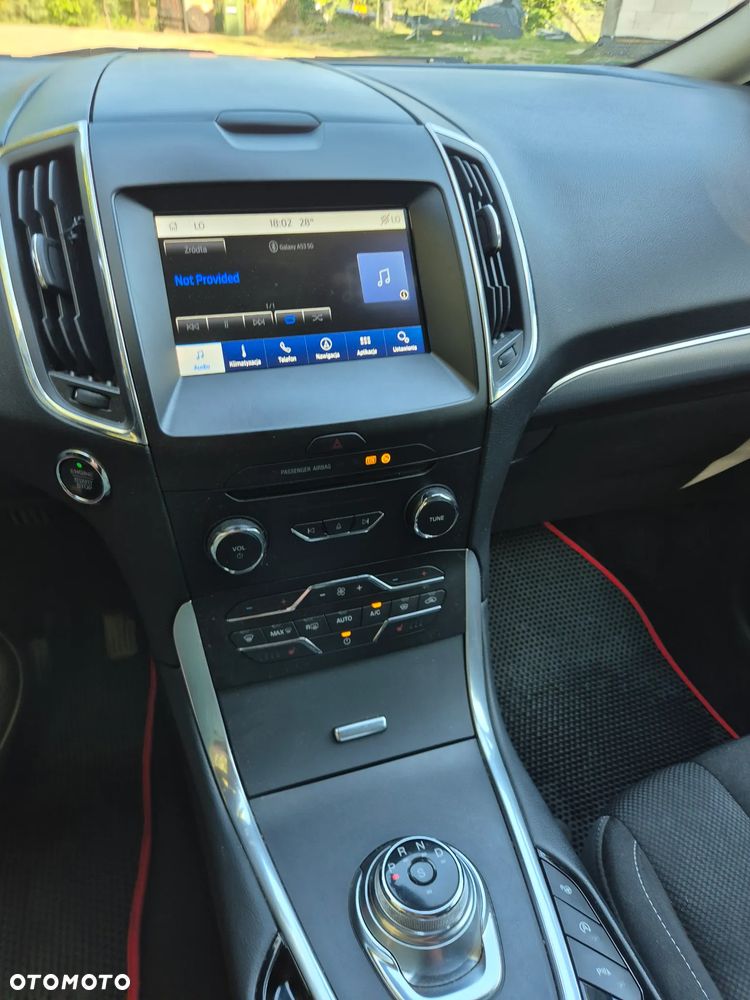 Ford S-Max 2.0 EcoBlue Titanium - 20