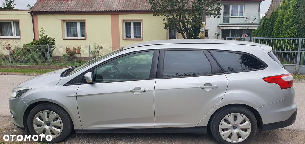 Ford Focus 1.6 TDCi Edition - 5