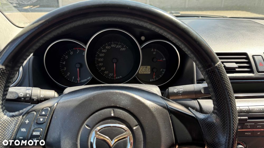 Mazda 3 - 3