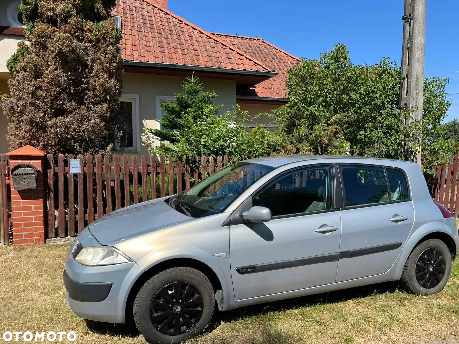 Renault Megane 1.6 Dynamique - 8