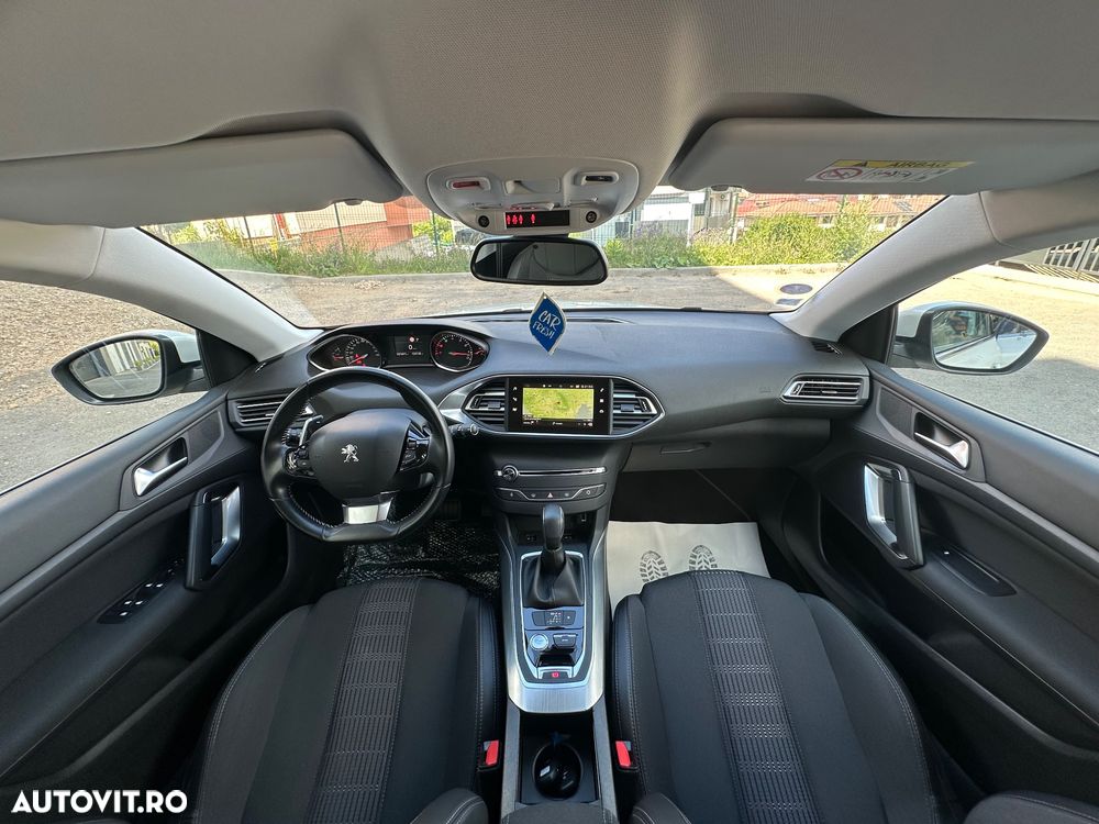 Peugeot 308 PureTech 130 EAT6 Stop & Start Allure - 13