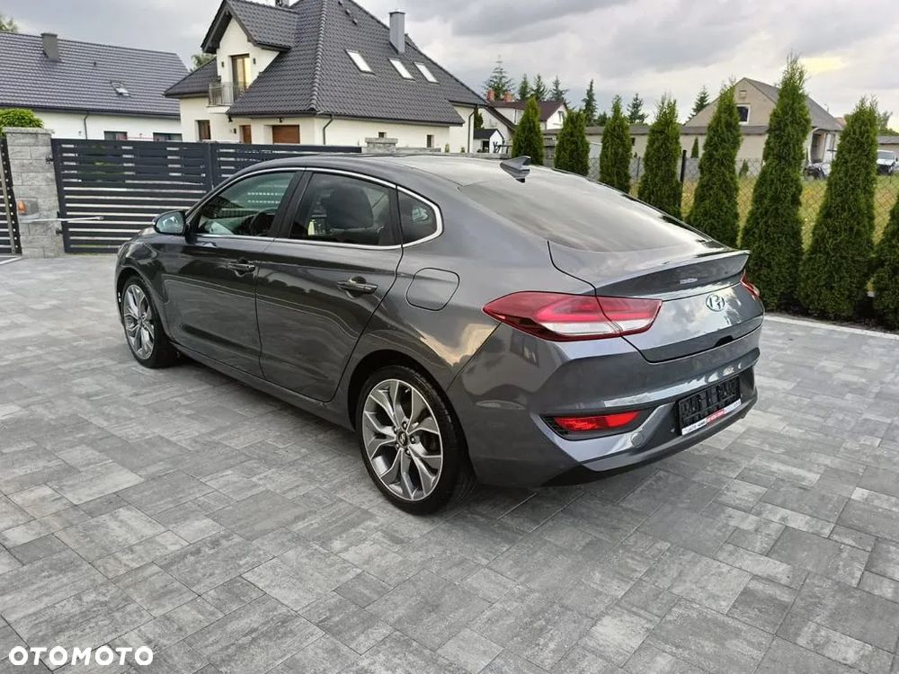 Hyundai i30 1.4 T-GDI Fastback Premium - 22