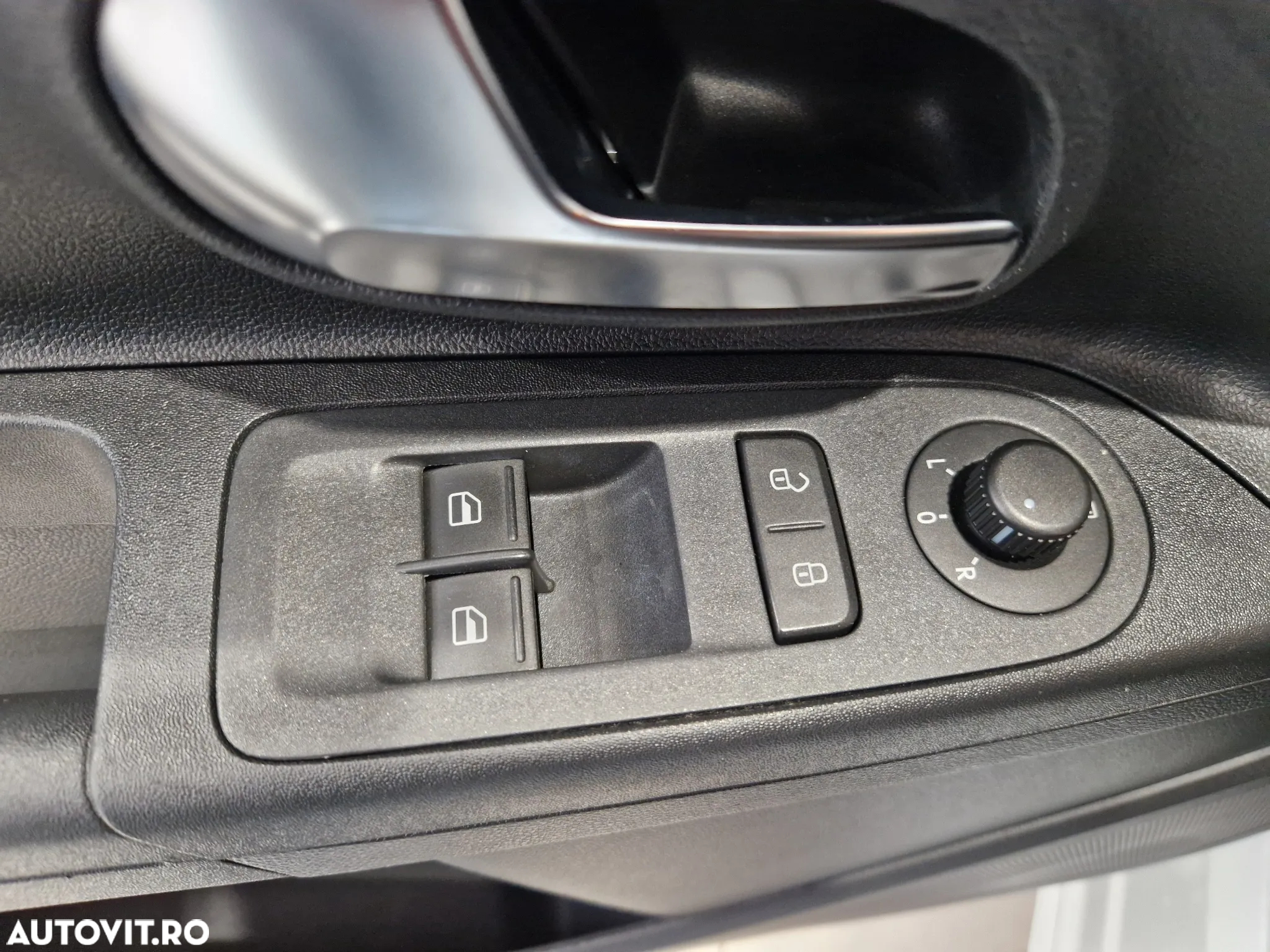 Volkswagen up! e-up! - 10