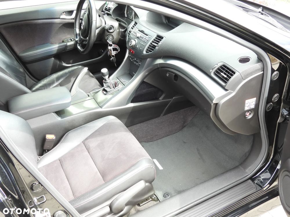 Honda Accord 2.4 Type-S - 15