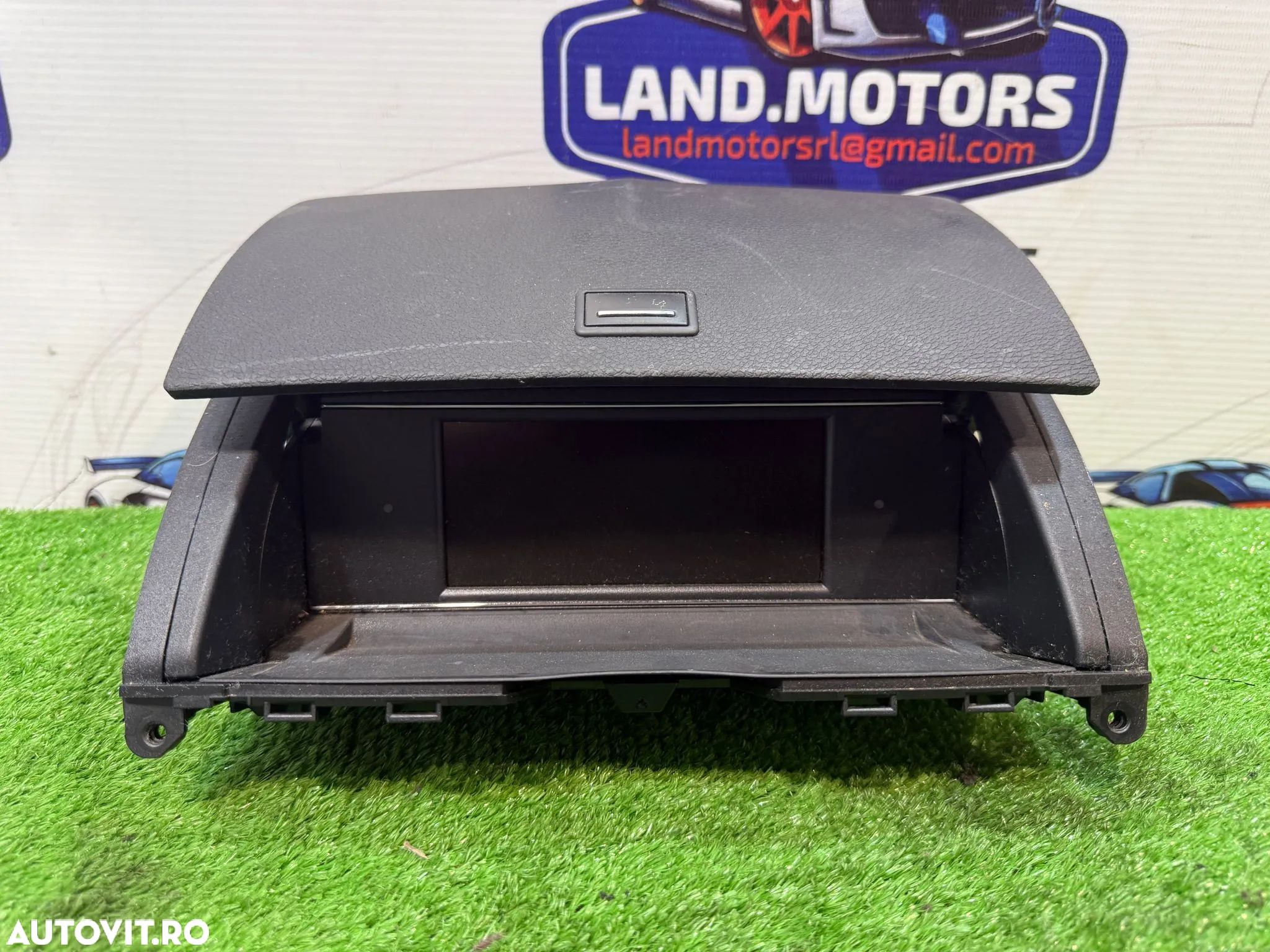 DISPLAY BORD NAVIGATIE NAVI CD MULTIMEDIA  MERCEDES BENZ C250 CDI C CLASS W204 2.1 DIESEL 2010 COD OEM A2048205497 A2046801231 2008-2014 - 1