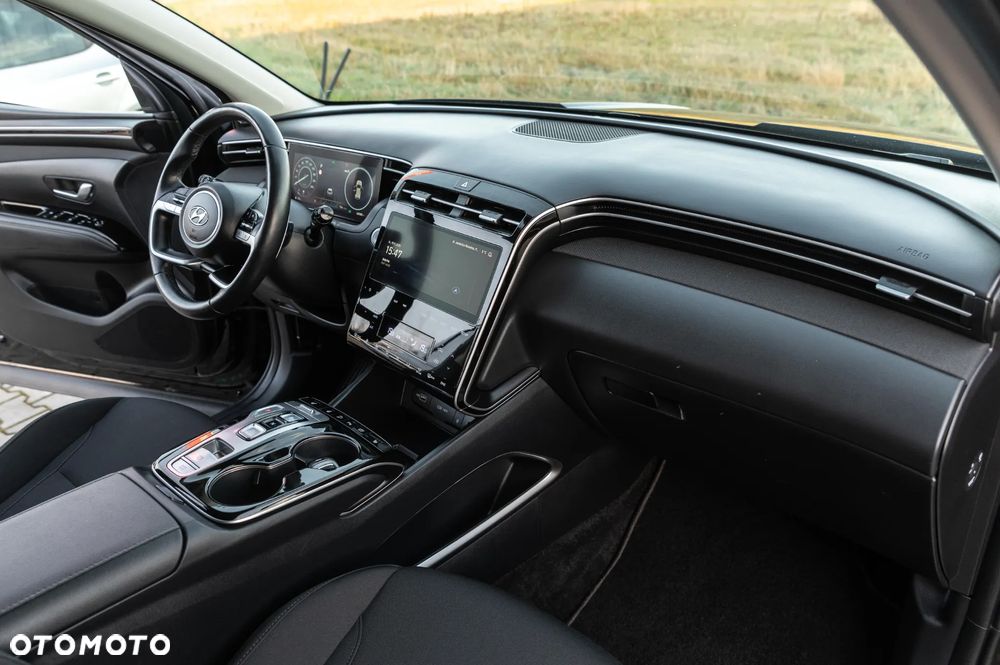 Hyundai Tucson 1.6 CRDi 48V-Hybrid 2WD DCT Trend - 24